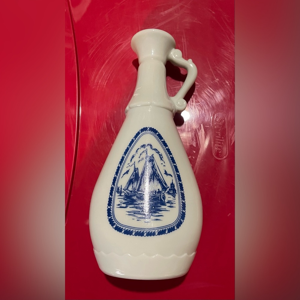 11 in.Vintage 1963 Jim Beam whiskey decanter, Milk Glass Ships Windmill Blue